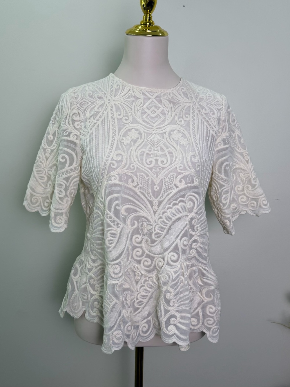 REISS Size 6 Ivory Embroidered Lace Peplum Blouse